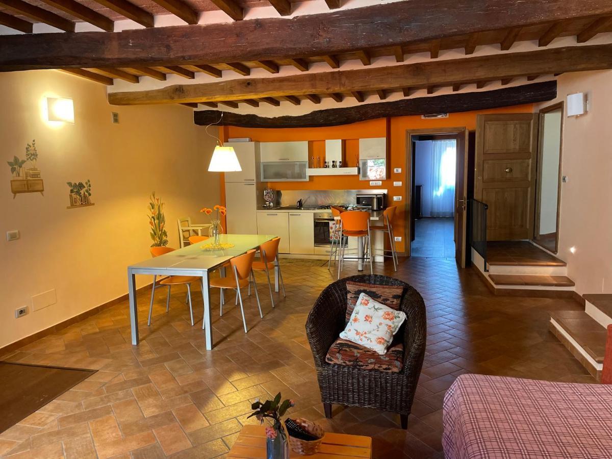 ホテル La Dimora Nel Corso Montepulciano Stazione エクステリア 写真