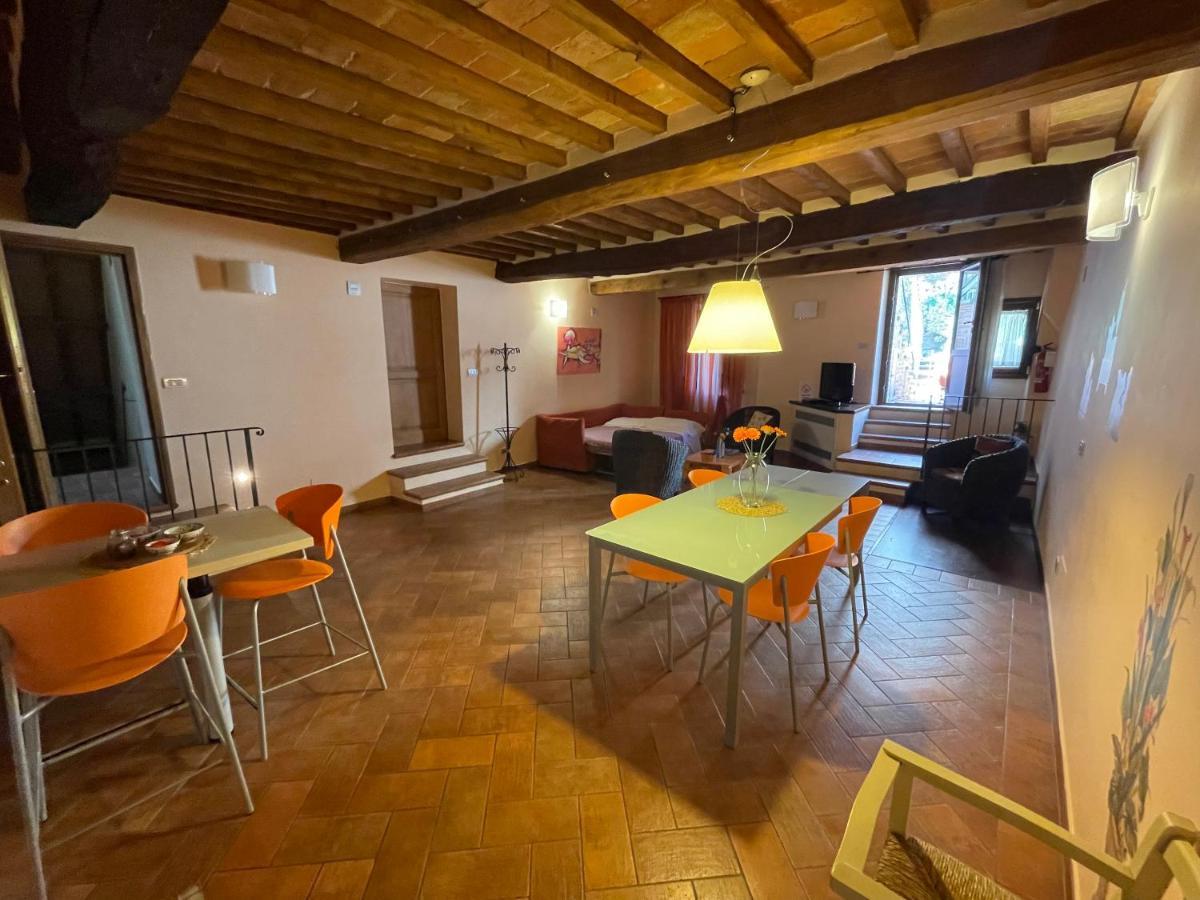ホテル La Dimora Nel Corso Montepulciano Stazione エクステリア 写真