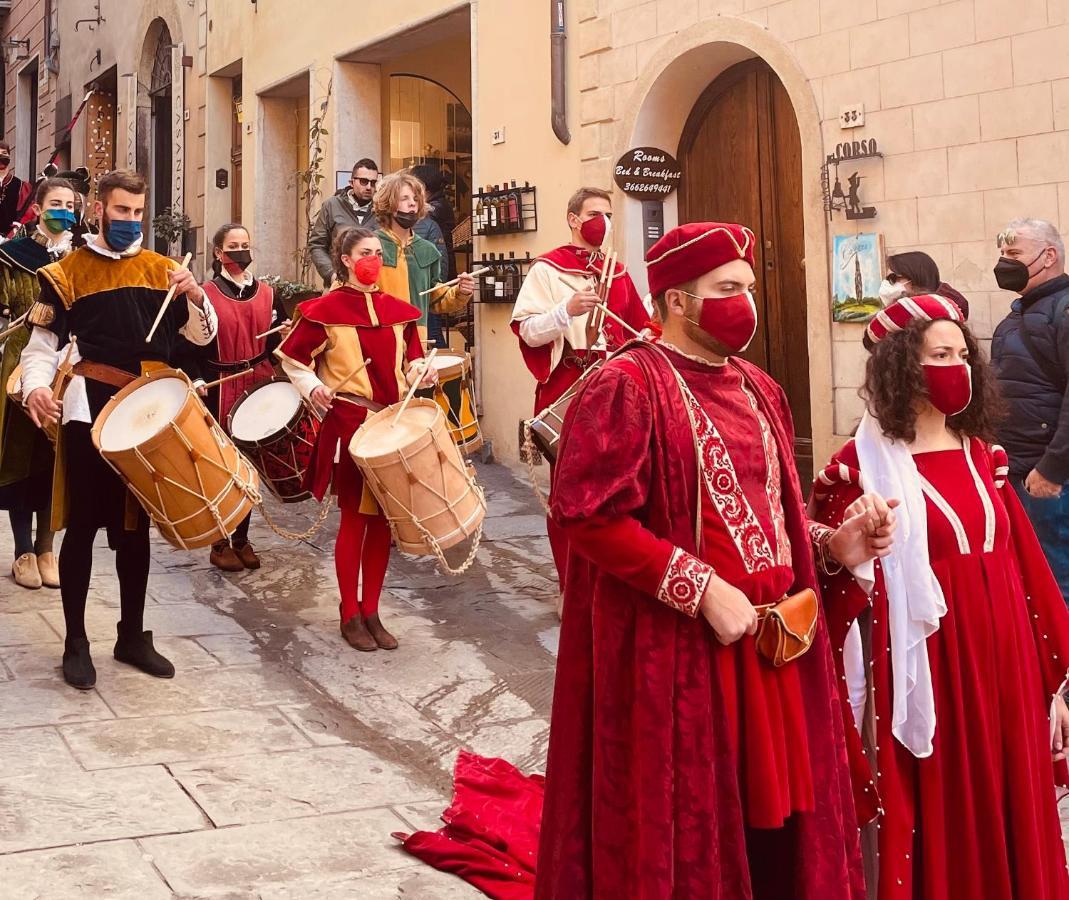 ホテル La Dimora Nel Corso Montepulciano Stazione エクステリア 写真