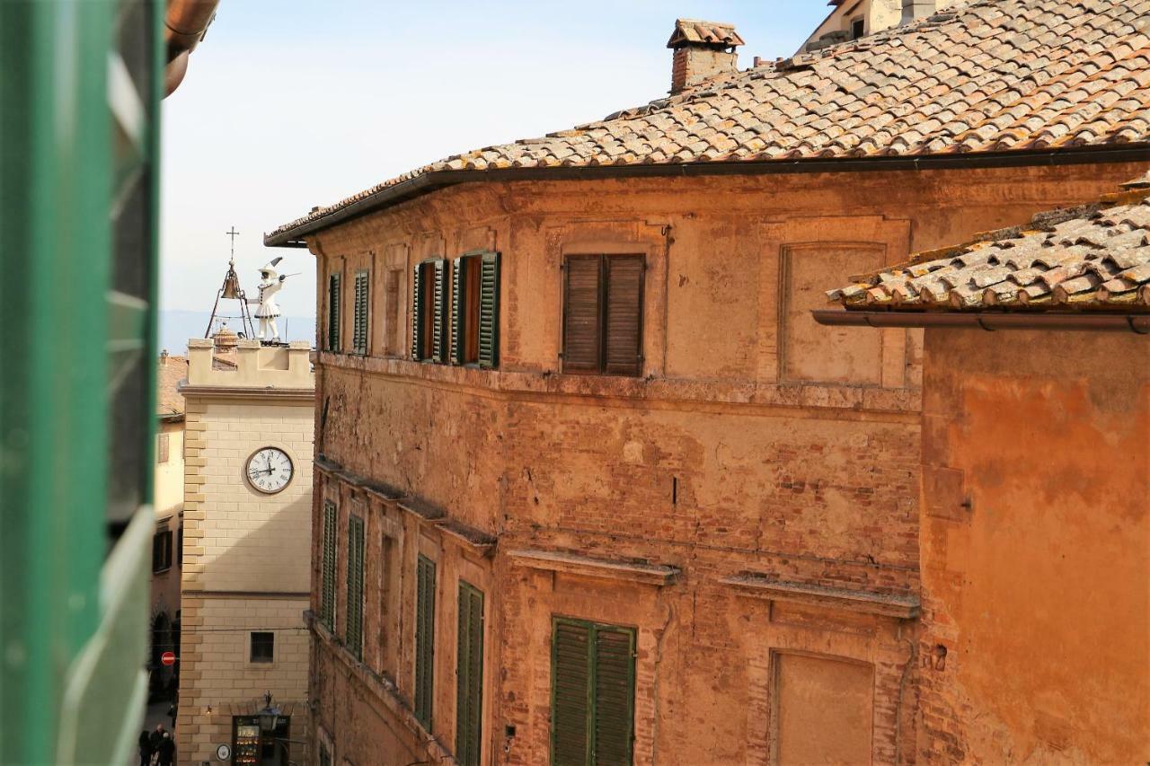ホテル La Dimora Nel Corso Montepulciano Stazione エクステリア 写真
